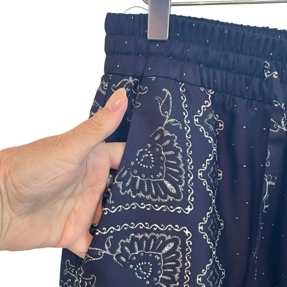 Zara Blue and White Wide Leg Palazzo Pants with Paisley Print Size L NWT